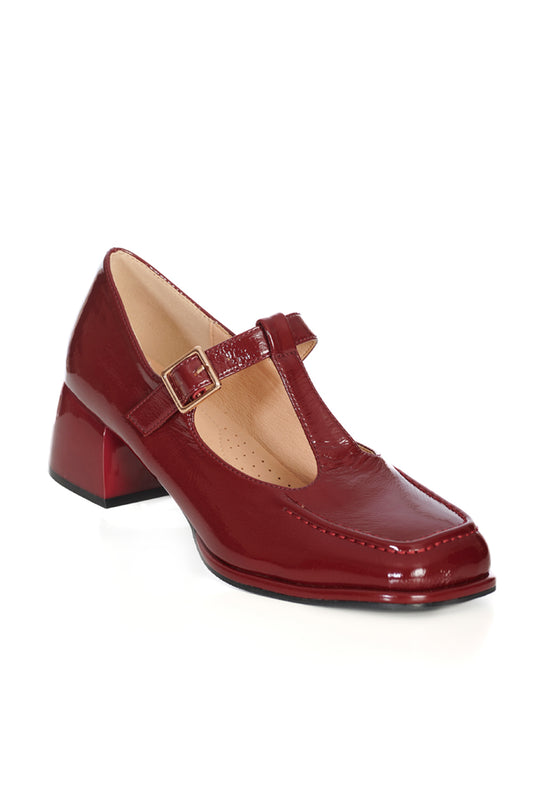 Banned Alternative UNFORGETTABLE ELIZABETH PUMPS